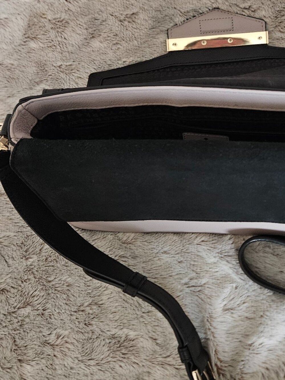 Kate Spade Carmel Court Gray/Black Bag AND Matching Wallet {#817-2} - Picture 9 of 14